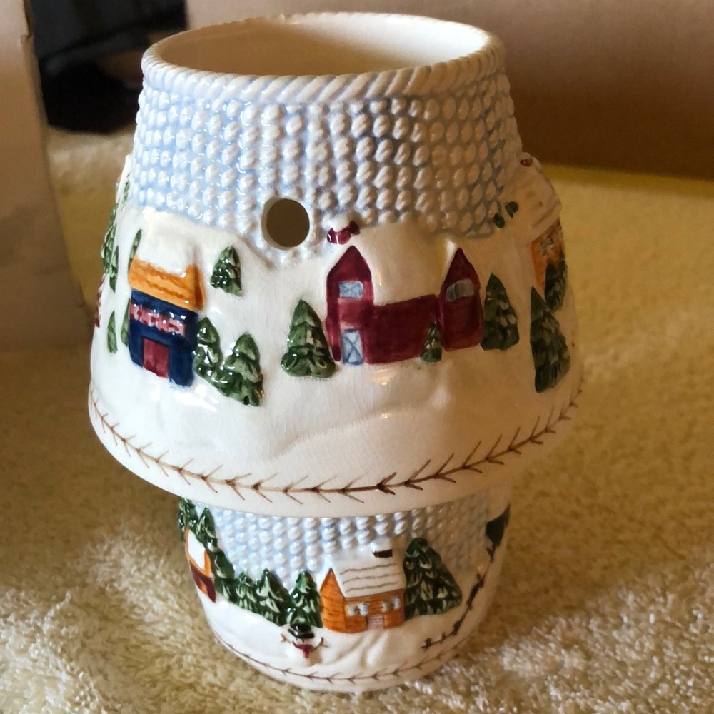 Winter Village Scene votive candle holder with shade Russ Berrie